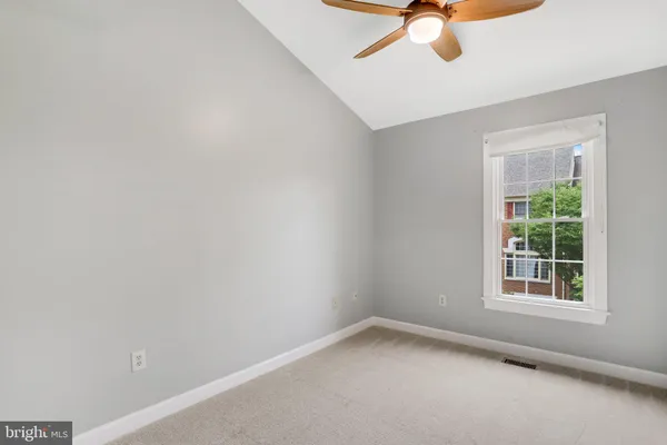 $3,450 | 6409 Gladys May Lane, Alexandria, VA 22310