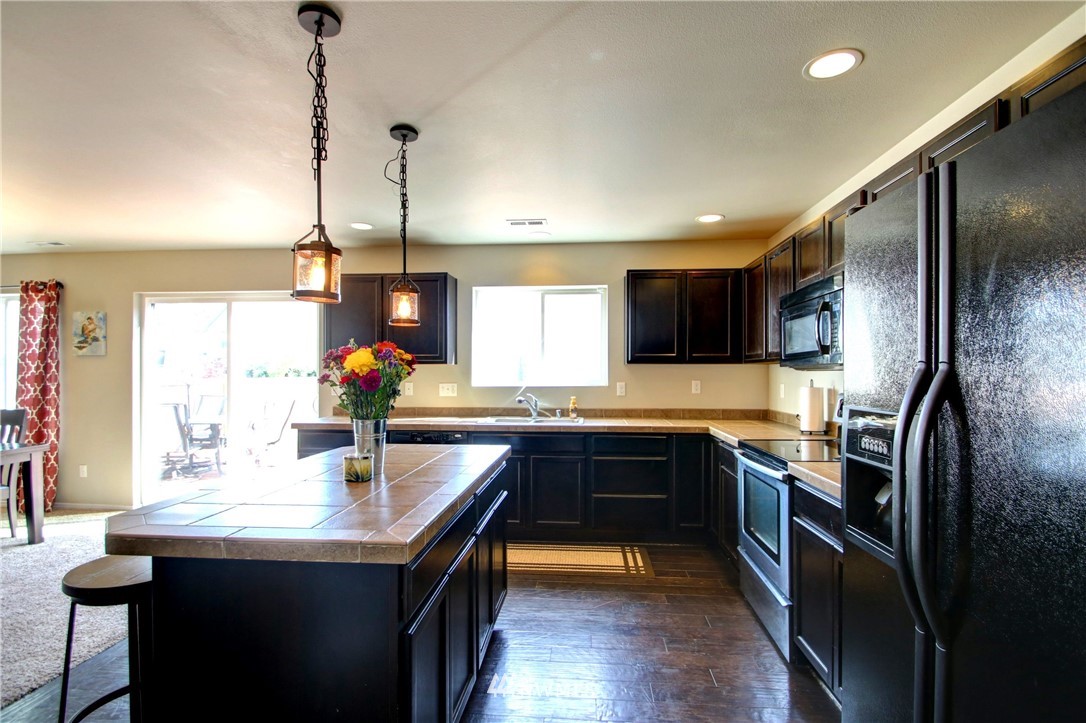 5564 Timber Ridge Drive Mount Vernon, WA 98273 - Photo 5 of 25 Gallery Image 5