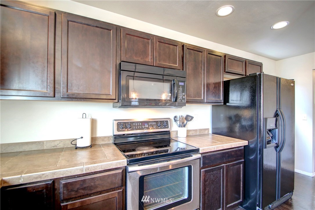 5564 Timber Ridge Drive Mount Vernon, WA 98273 - Photo 6 of 25 Gallery Image 6