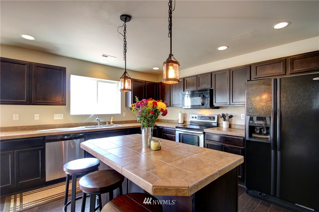 5564 Timber Ridge Drive Mount Vernon, WA 98273 - Photo 8 of 25 Gallery Image 8