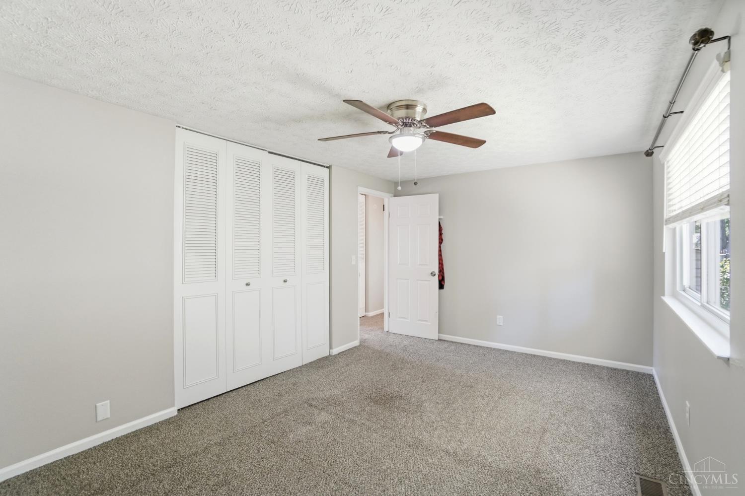 8739 Exeter Place Maineville, OH 45039 - Photo 15 of 33