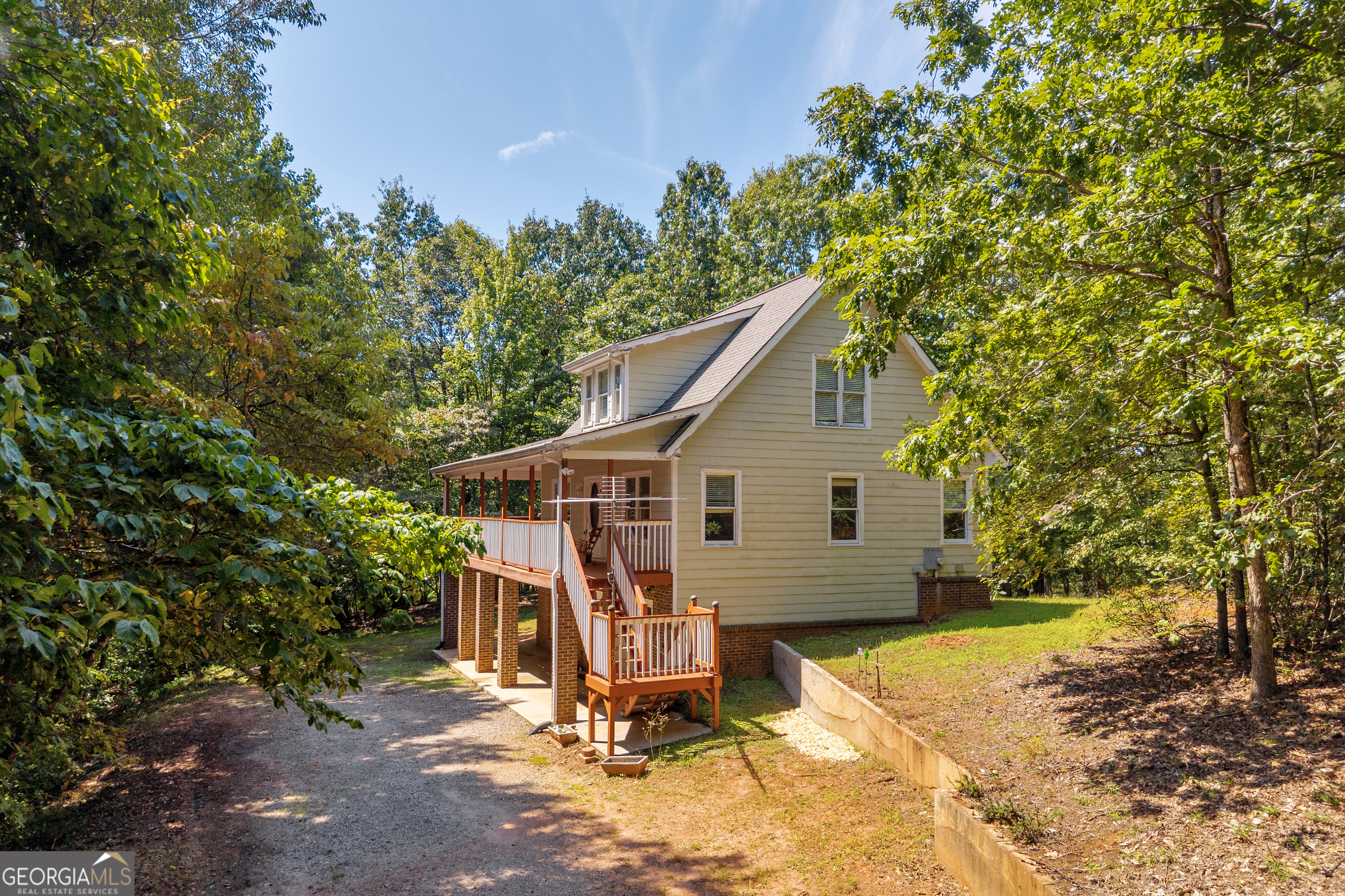 807 Satterfield Road Cleveland, GA 30528 - Photo 8 of 99