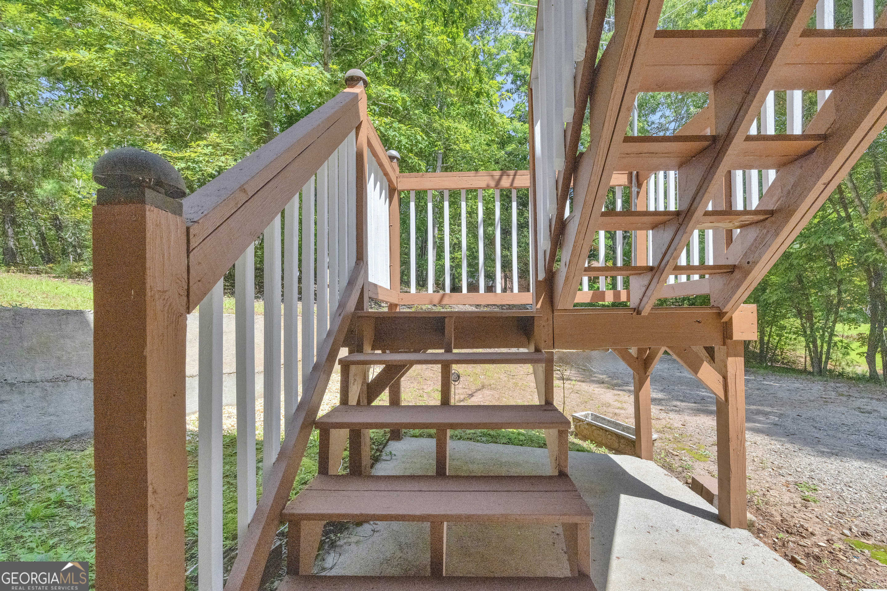 807 Satterfield Road Cleveland, GA 30528 - Photo 10 of 99