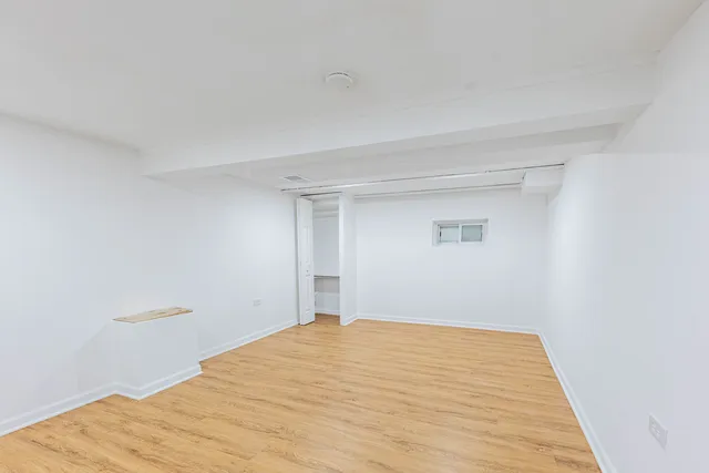 a view of empty room
