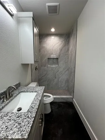 $1,695 | 1227 Rosemary, Greenville, TX 75401