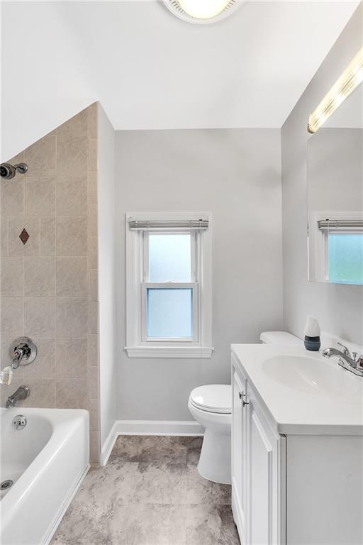 609 Hamil Road Verona, PA 15147 - Photo 16 of 18 Gallery Image 16