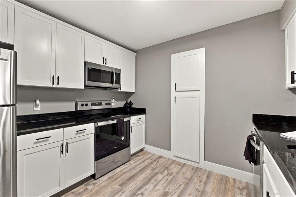 2657 Lenox Road Northeast, Unit A1 Atlanta, GA 30324 - Photo 7 of 25 Gallery Image 7