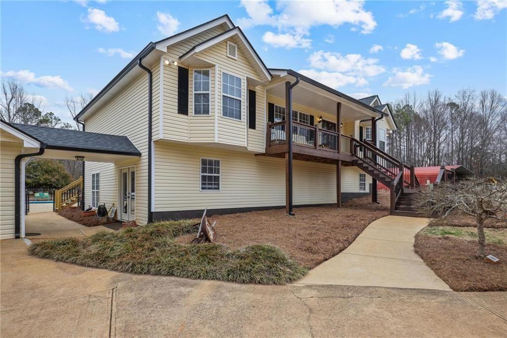 342 Miller Path Temple, GA 30179 - Photo 5 of 47 a view of a house with a yard