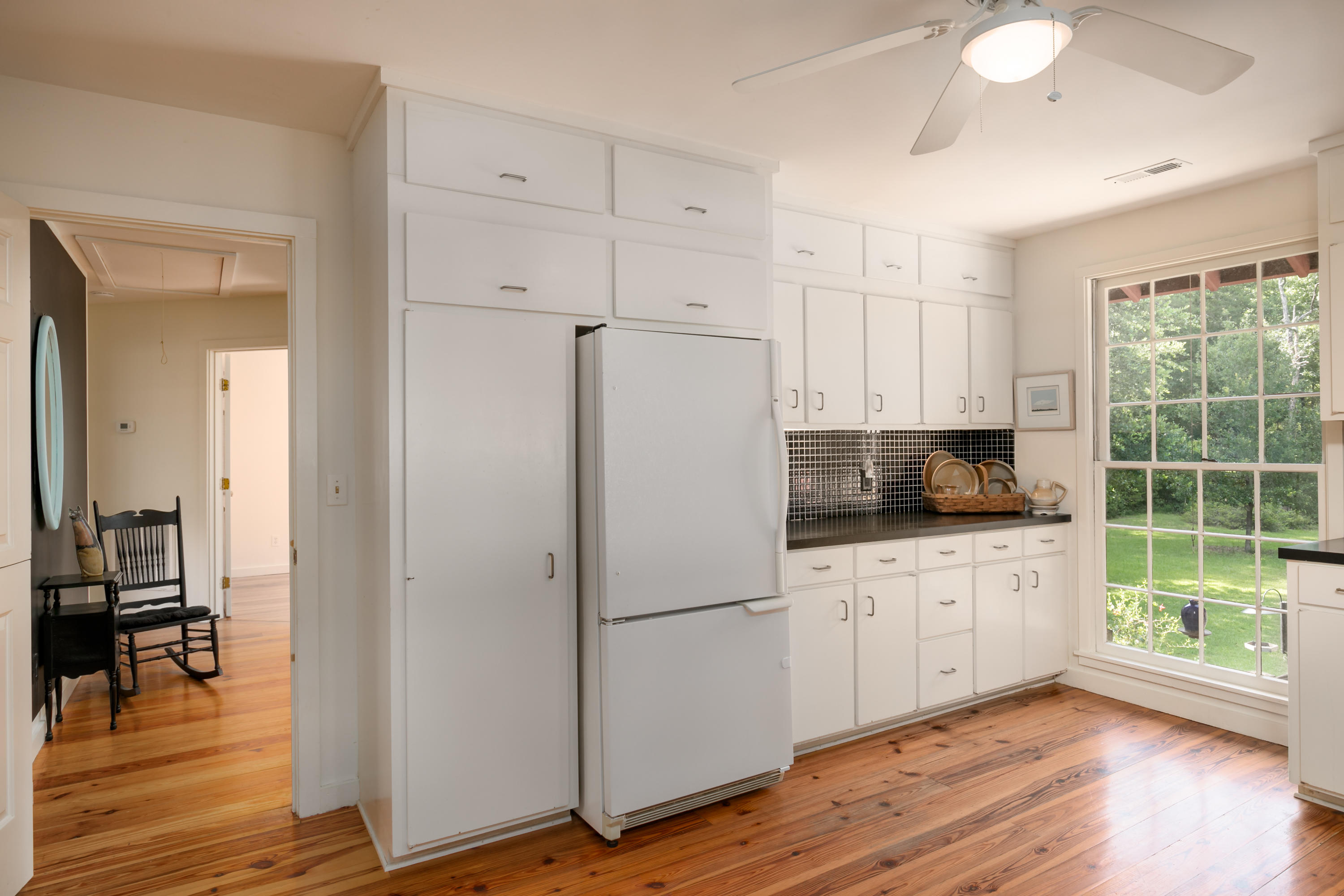 10011 South Carolina Road McClellanville, SC 29458 - Photo 15 of 45 25--FULL