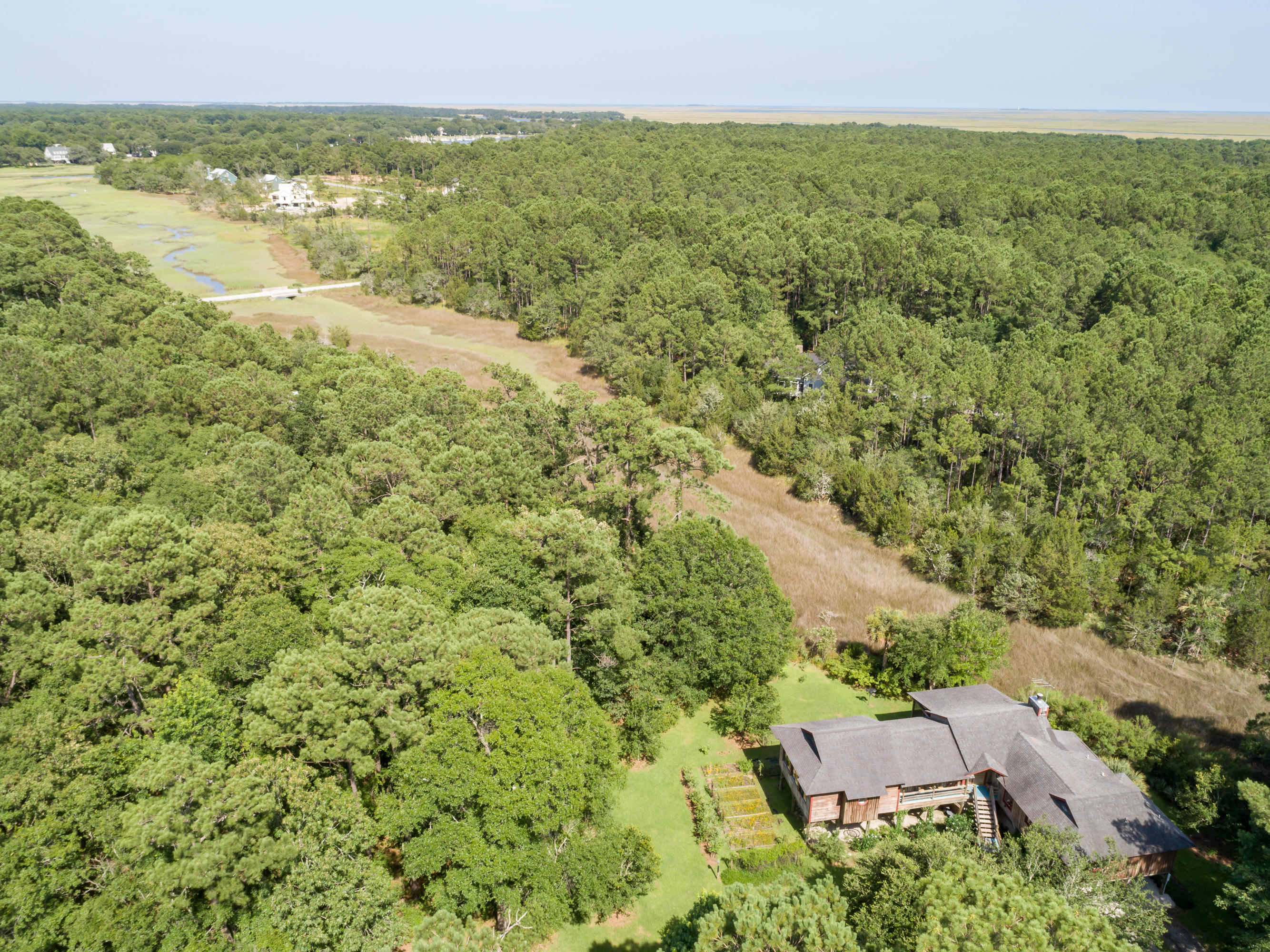 10011 South Carolina Road McClellanville, SC 29458 - Photo 41 of 45 43--FULL