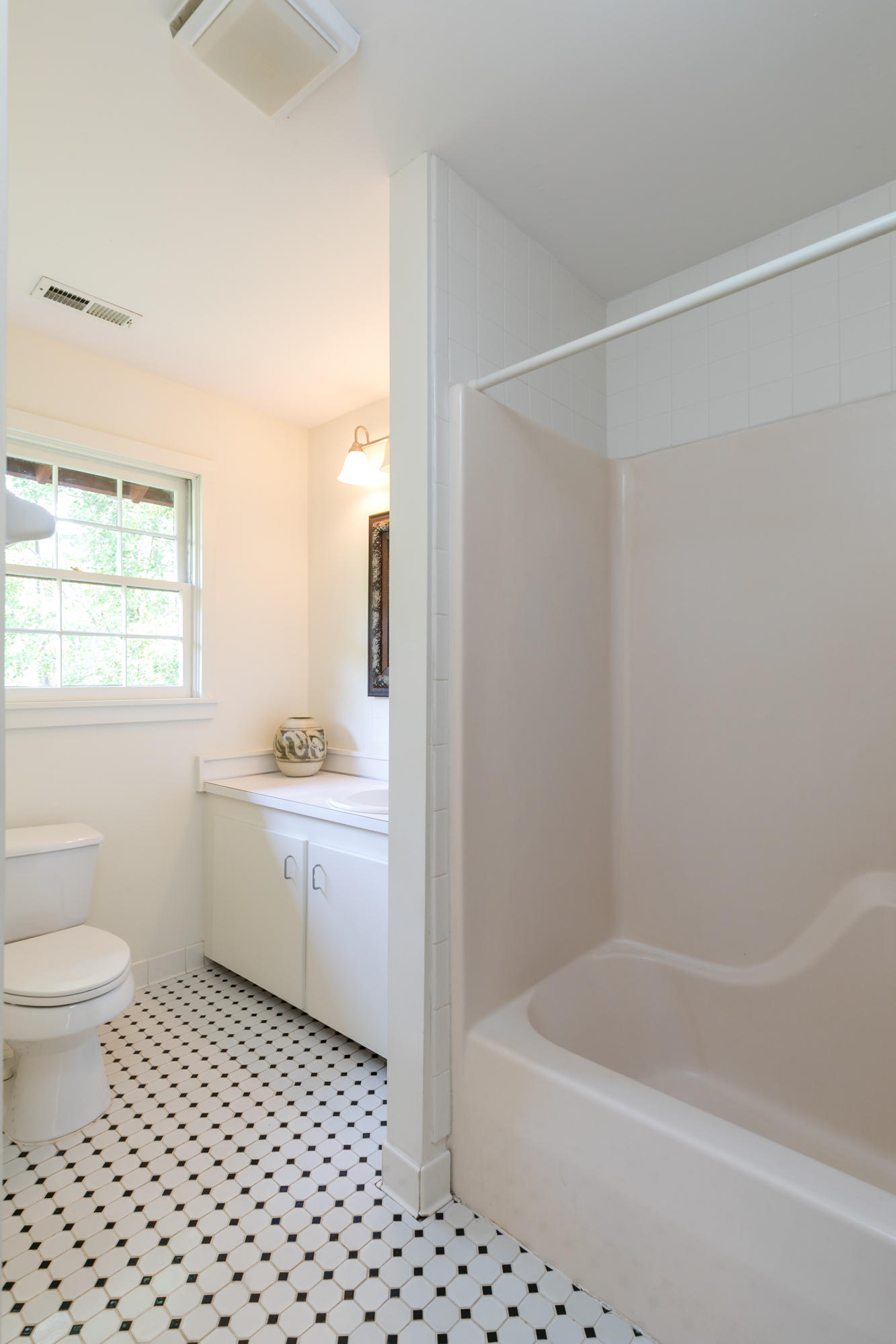 10011 South Carolina Road McClellanville, SC 29458 - Photo 7 of 45 11--FULL