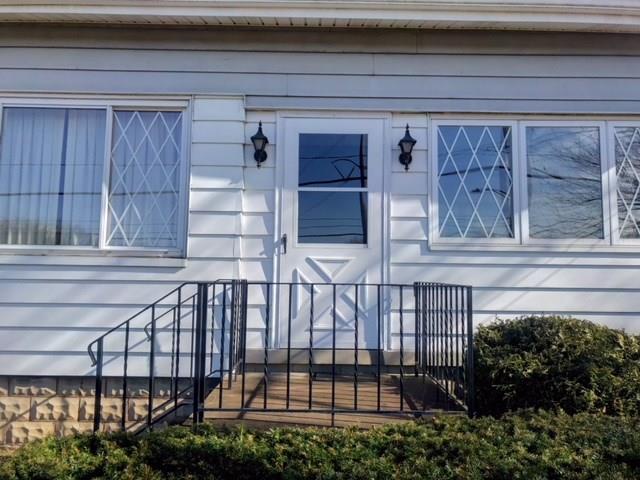2106 Brodhead Road Aliquippa, PA 15001 - Photo 2 of 18 Welcome home!