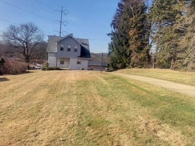 2106 Brodhead Road Aliquippa, PA 15001 - Photo 5 of 18 Huge backyard ready for a game of horseshoes or some kickball!