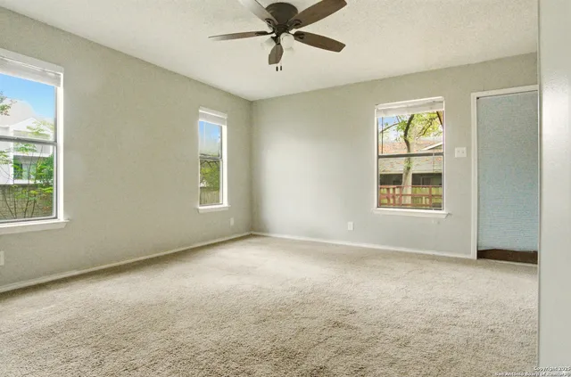 $1,775 | 13830 East Hillside, San Antonio, TX 78249