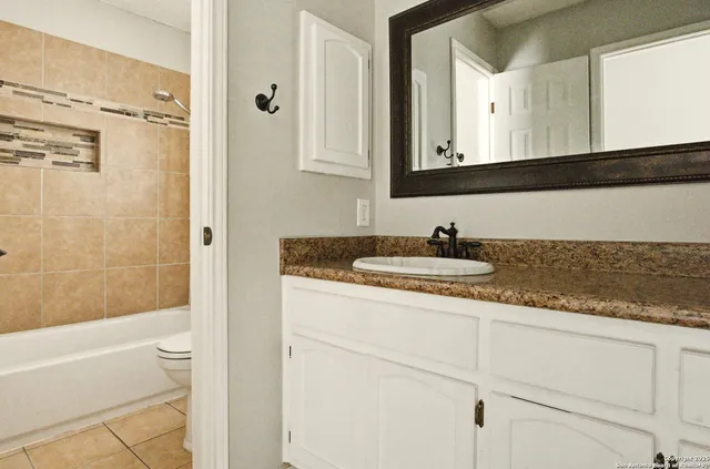 $1,775 | 13830 East Hillside, San Antonio, TX 78249