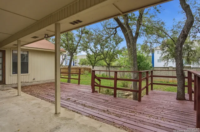 $1,775 | 13830 East Hillside, San Antonio, TX 78249