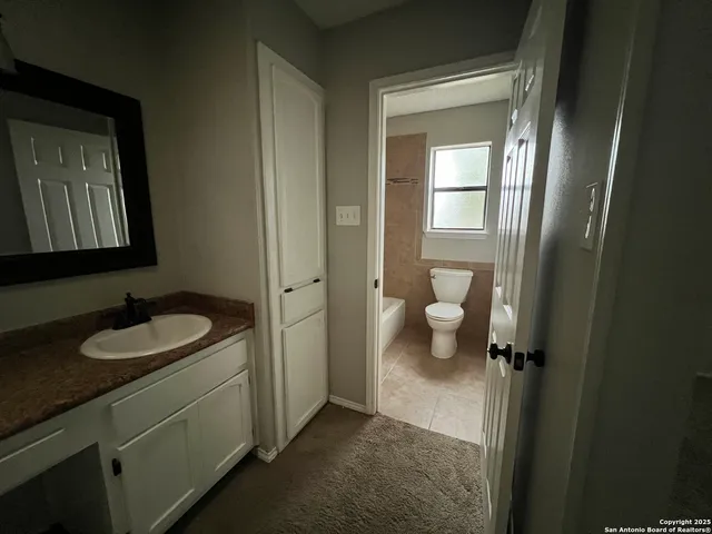 $1,775 | 13830 East Hillside, San Antonio, TX 78249