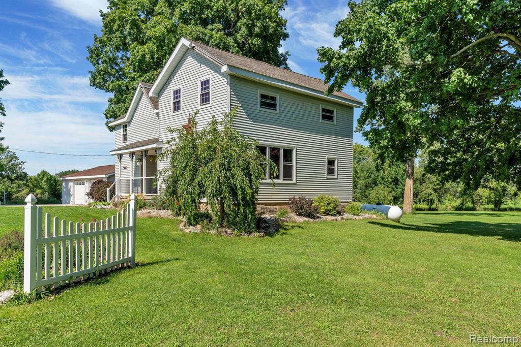 12071 South Bancroft Road Morrice, MI 48857 - Photo 4 of 43 Gallery Image 4