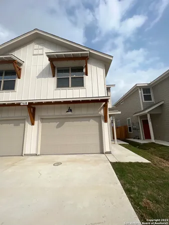 $1,550 | 7618 Agave Bend, Unit 101, San Antonio, TX 78253