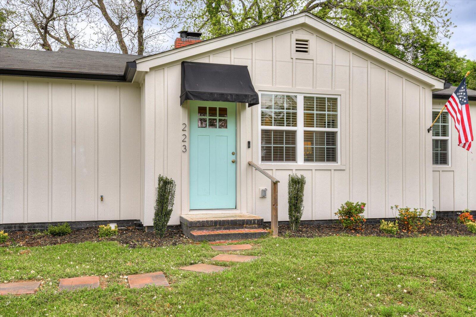 223 Flowing Wells Road Martinez, GA 30907 - Photo 4 of 38 Close up front