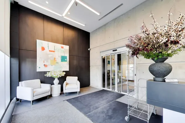 $570,000 | 653 North Kingsbury Street, Unit 1907, Chicago, IL 60654