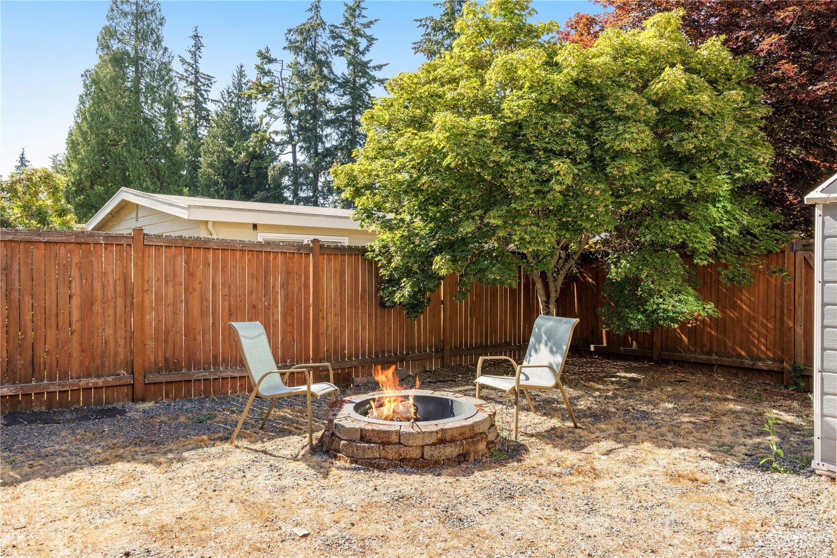 804 15th Street Southwest Edmonds, WA 98020 - Photo 25 of 29