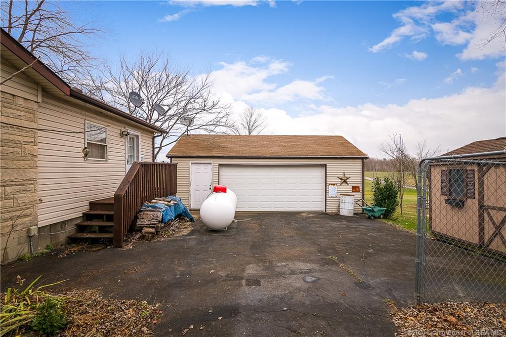 2809 Cummins Road Borden, IN 47106 - Photo 7 of 21 Gallery Image 7