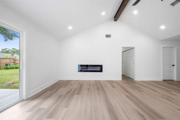 $349,990 | 16230 Dunmoor Drive, Houston, TX 77059