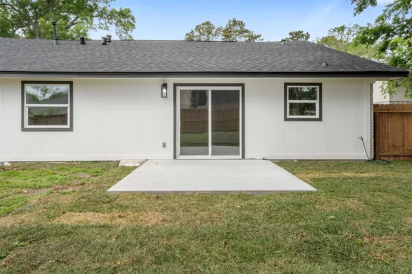 $349,990 | 16230 Dunmoor Drive, Houston, TX 77059