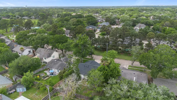 $349,990 | 16230 Dunmoor Drive, Houston, TX 77059