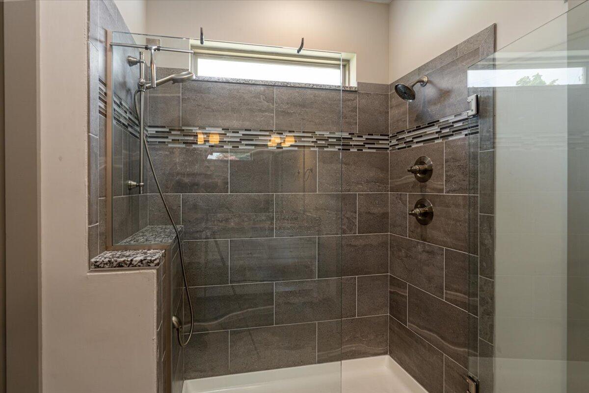 226 Raintree Lane Chattanooga, TN 37421 - Photo 17 of 40 17-226 Raintree-17