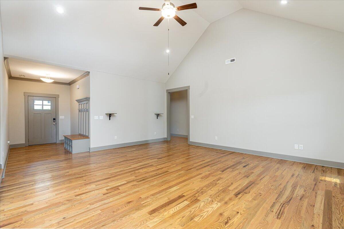 226 Raintree Lane Chattanooga, TN 37421 - Photo 7 of 40 07-226 Raintree-7