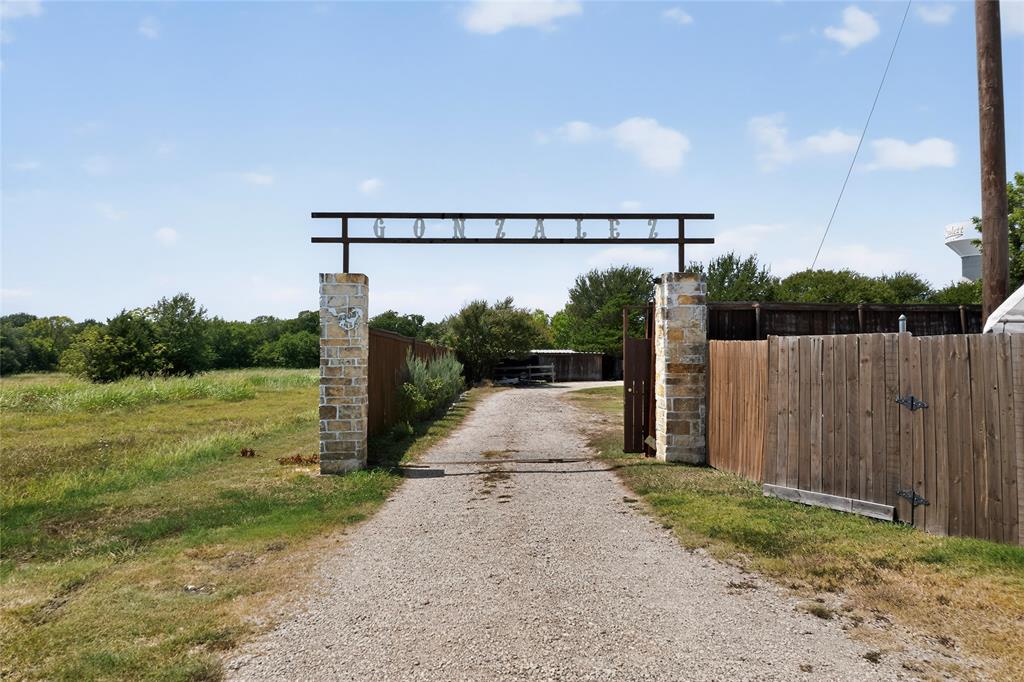 940 Rowlett Road Rowlett, TX 75088 - Photo 1 of 37 a view of a backyard