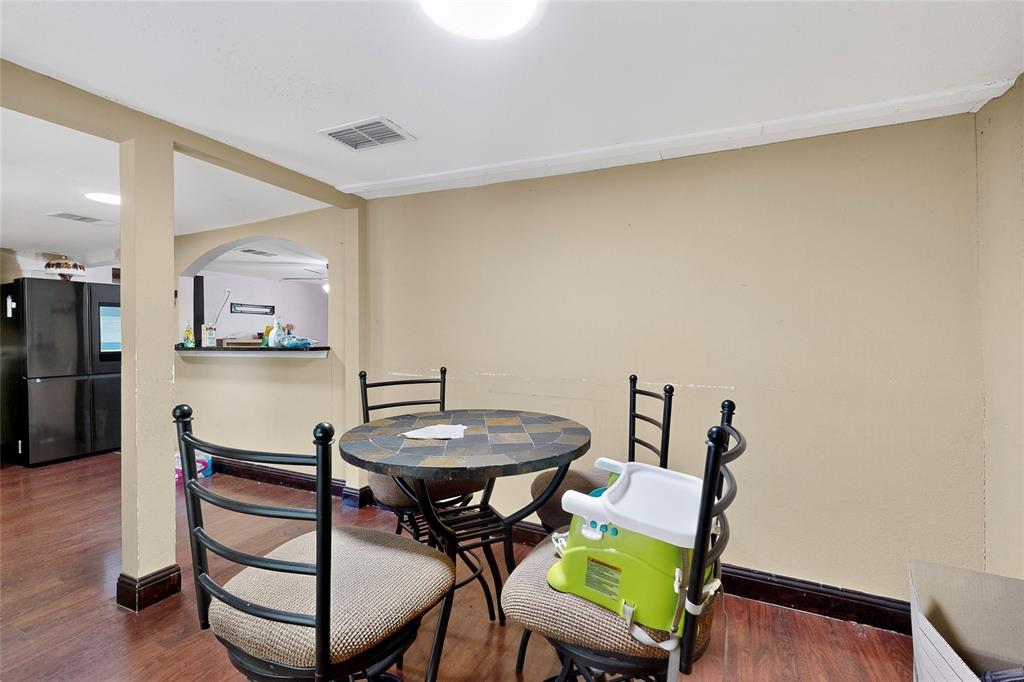 940 Rowlett Road Rowlett, TX 75088 - Photo 27 of 37 a view of a dining room with furniture