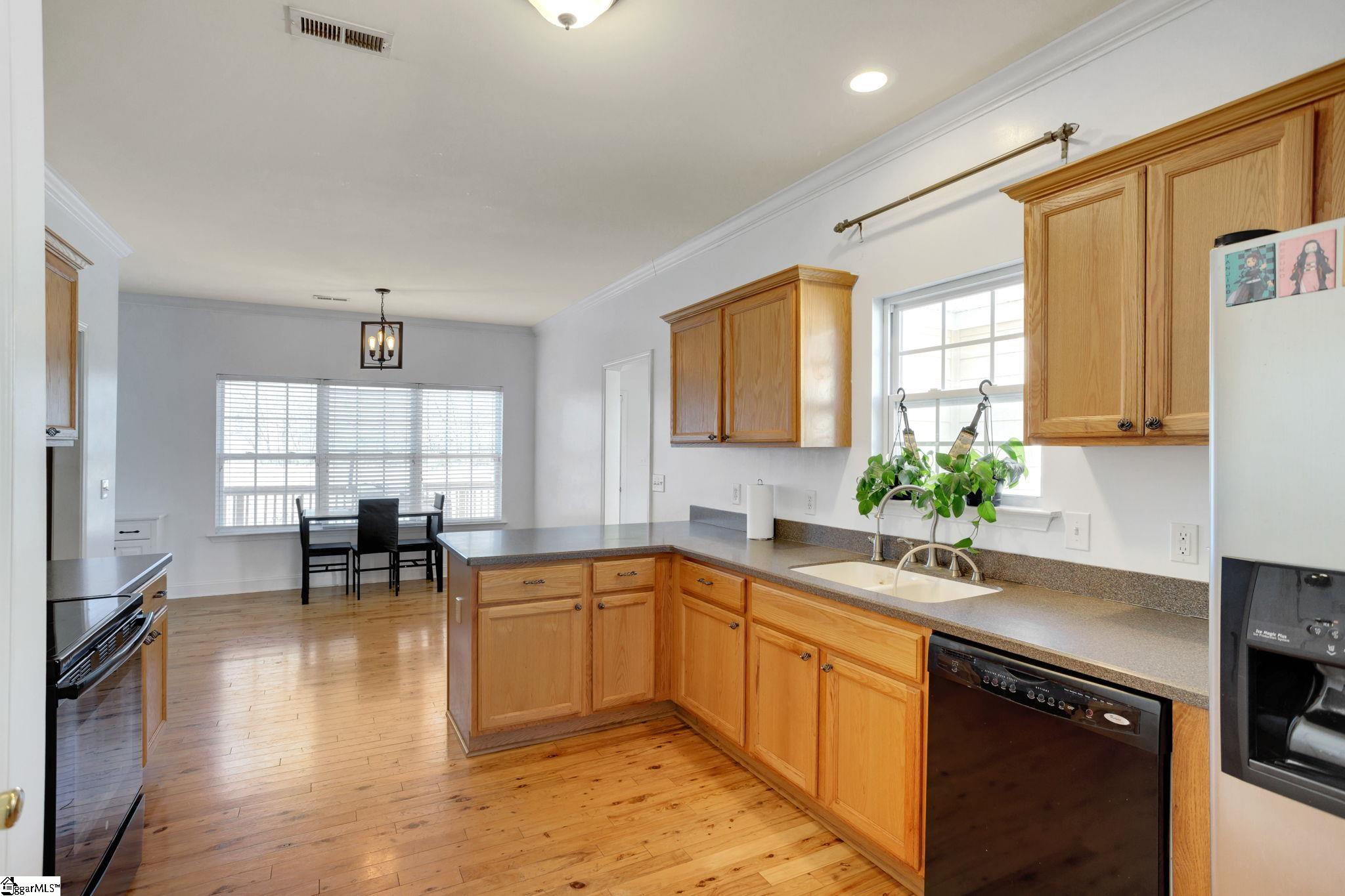 840 W Road Spartanburg, SC 29306 - Photo 11 of 36 Gallery Image 11
