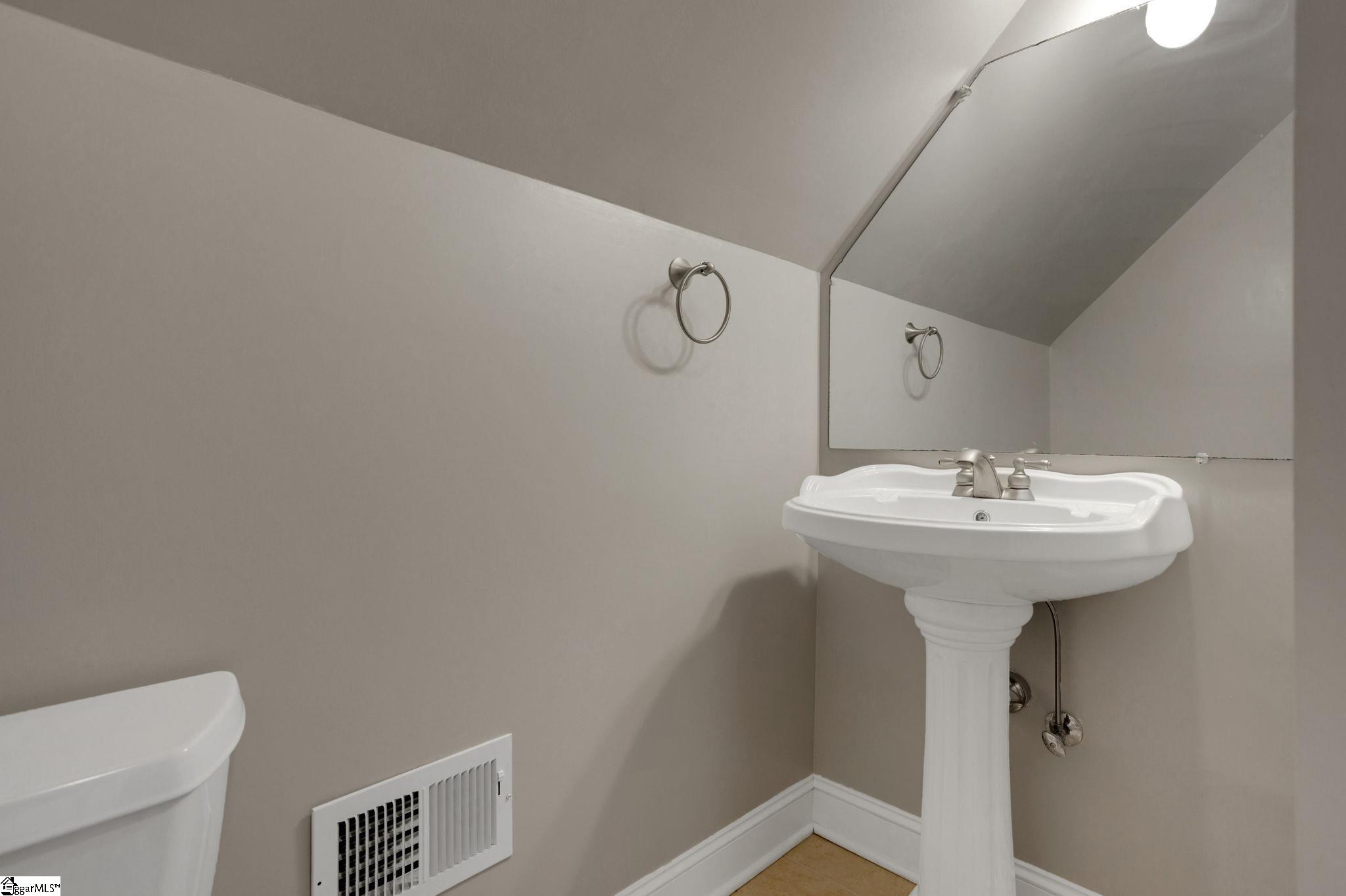 840 W Road Spartanburg, SC 29306 - Photo 17 of 36 Gallery Image 17
