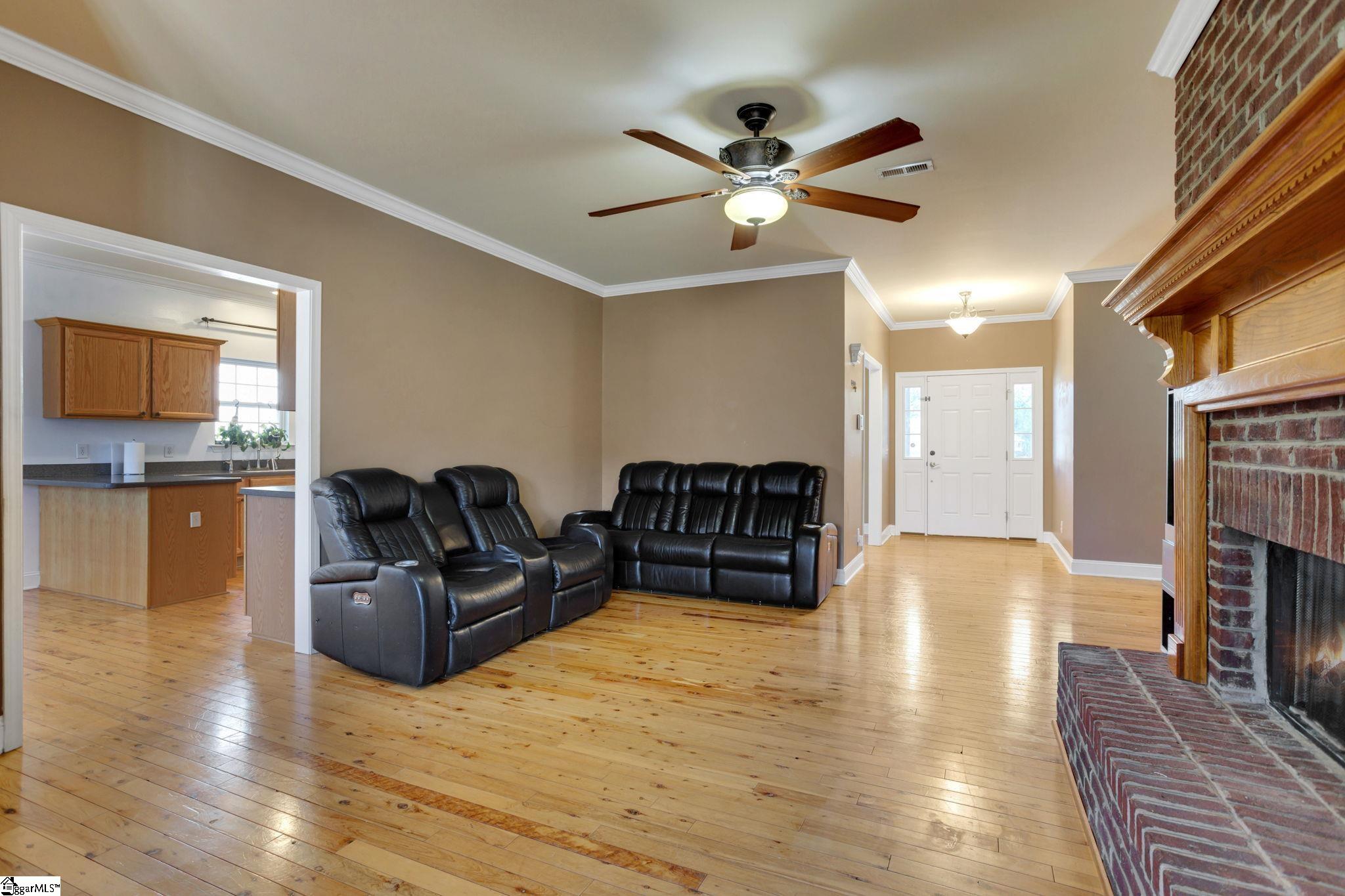 840 W Road Spartanburg, SC 29306 - Photo 9 of 36 Gallery Image 9