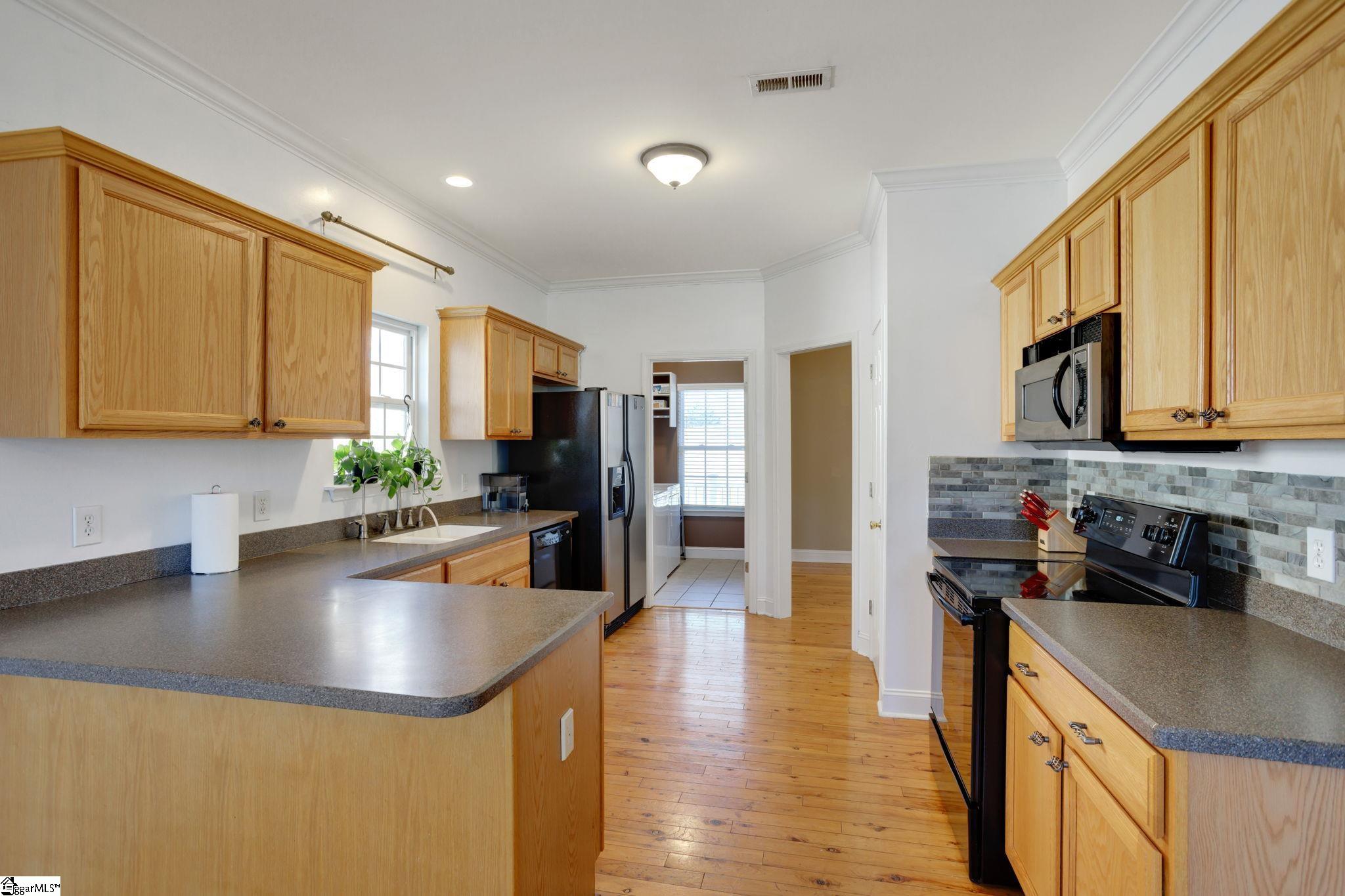 840 W Road Spartanburg, SC 29306 - Photo 10 of 36 Gallery Image 10