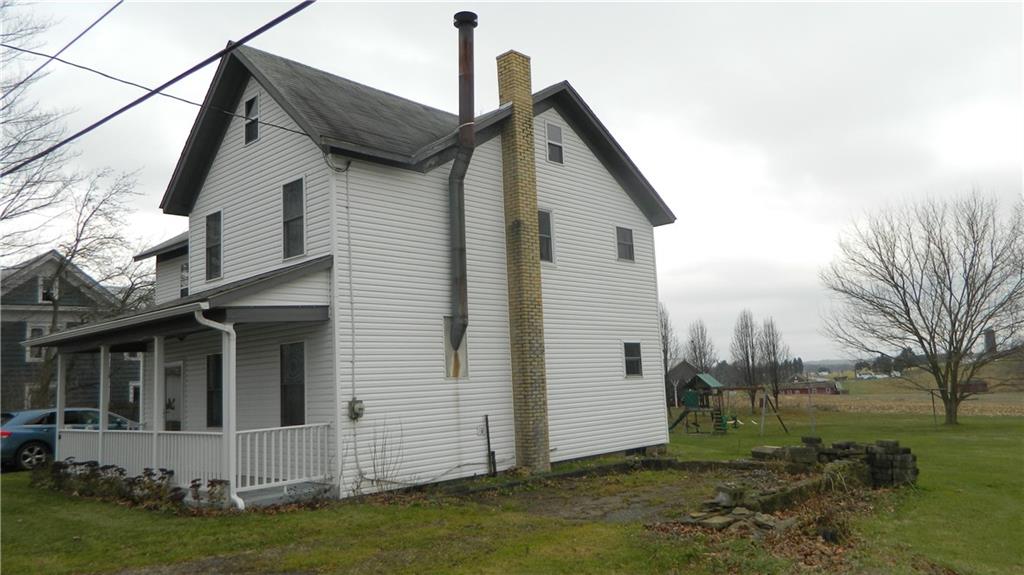 25 Pioneer Lake Road Commodore, PA 15729 - Photo 14 of 16