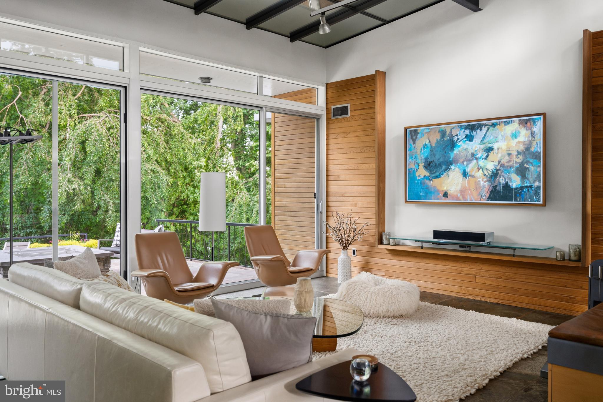 2533 North Ridgeview Road Arlington, VA 22207 - Photo 7 of 51 Gallery Image 7