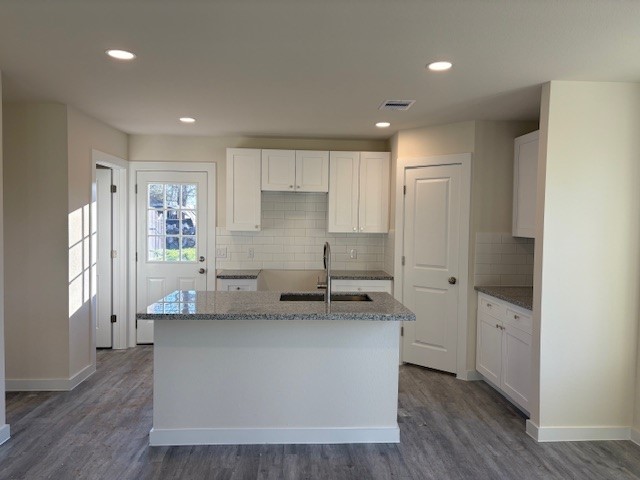 1010 4th Street Hempstead, TX 77445 - Photo 5 of 16