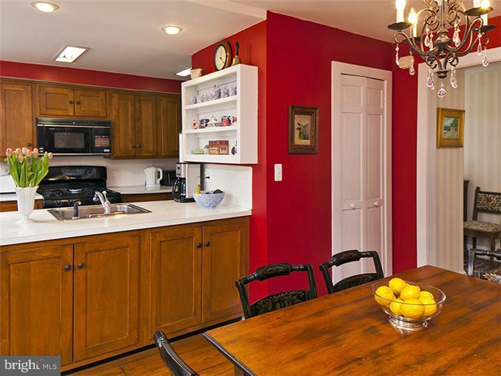 383 Herrontown Road Princeton, NJ 08540 - Photo 8 of 18