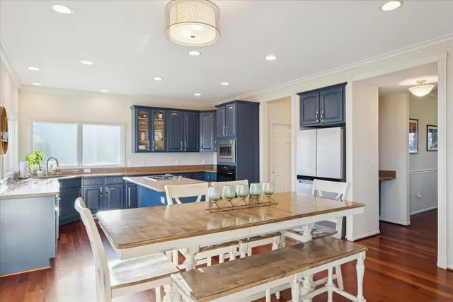 $999,000 | 4977 St Annes Court, Ann Arbor, MI 48103