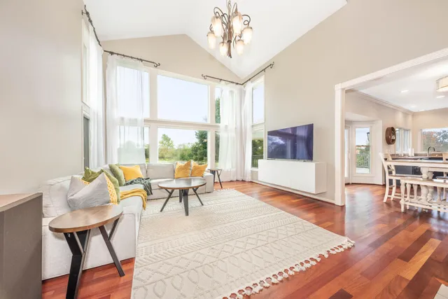 $999,000 | 4977 St Annes Court, Ann Arbor, MI 48103