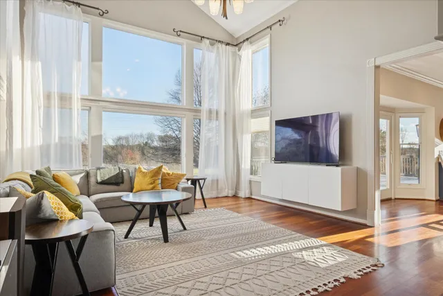 $999,000 | 4977 St Annes Court, Ann Arbor, MI 48103