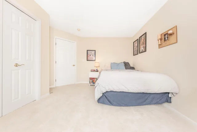 $999,000 | 4977 St Annes Court, Ann Arbor, MI 48103