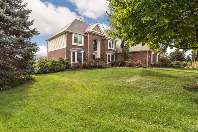 $999,000 | 4977 St Annes Court, Ann Arbor, MI 48103