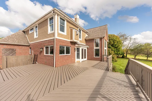 $999,000 | 4977 St Annes Court, Ann Arbor, MI 48103