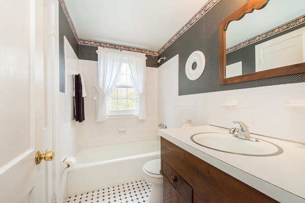 156 Springs Road Bedford, MA 01730 - Photo 14 of 20 Gallery Image 14