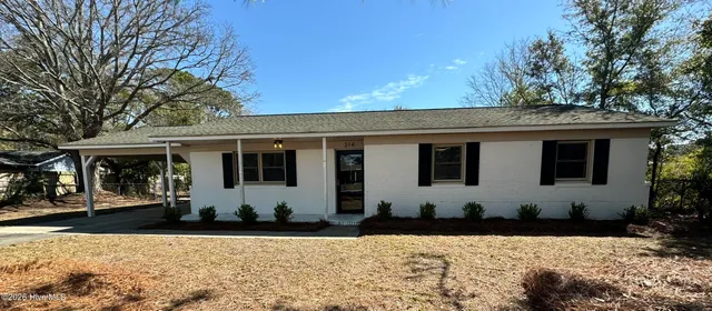 $2,195 | 214 Lancaster Road, Wilmington, NC 28409